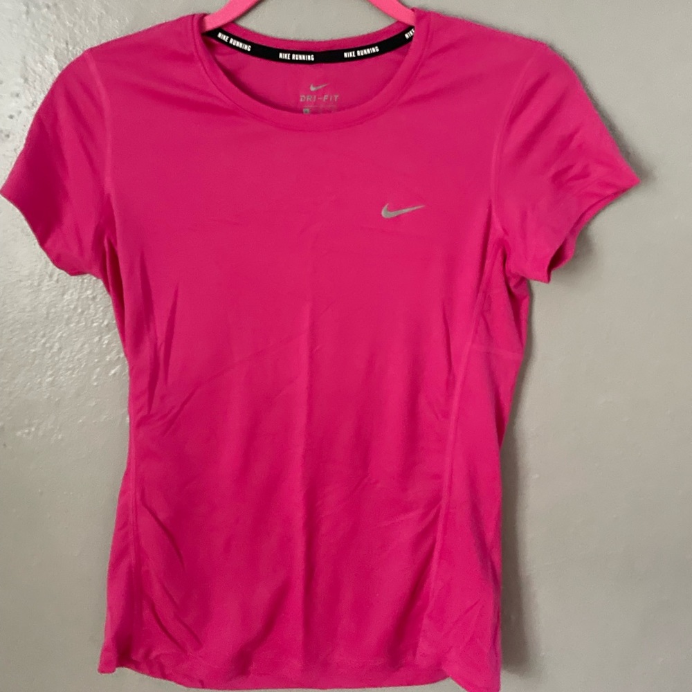 Nike Running Bright Pink short sleeve
